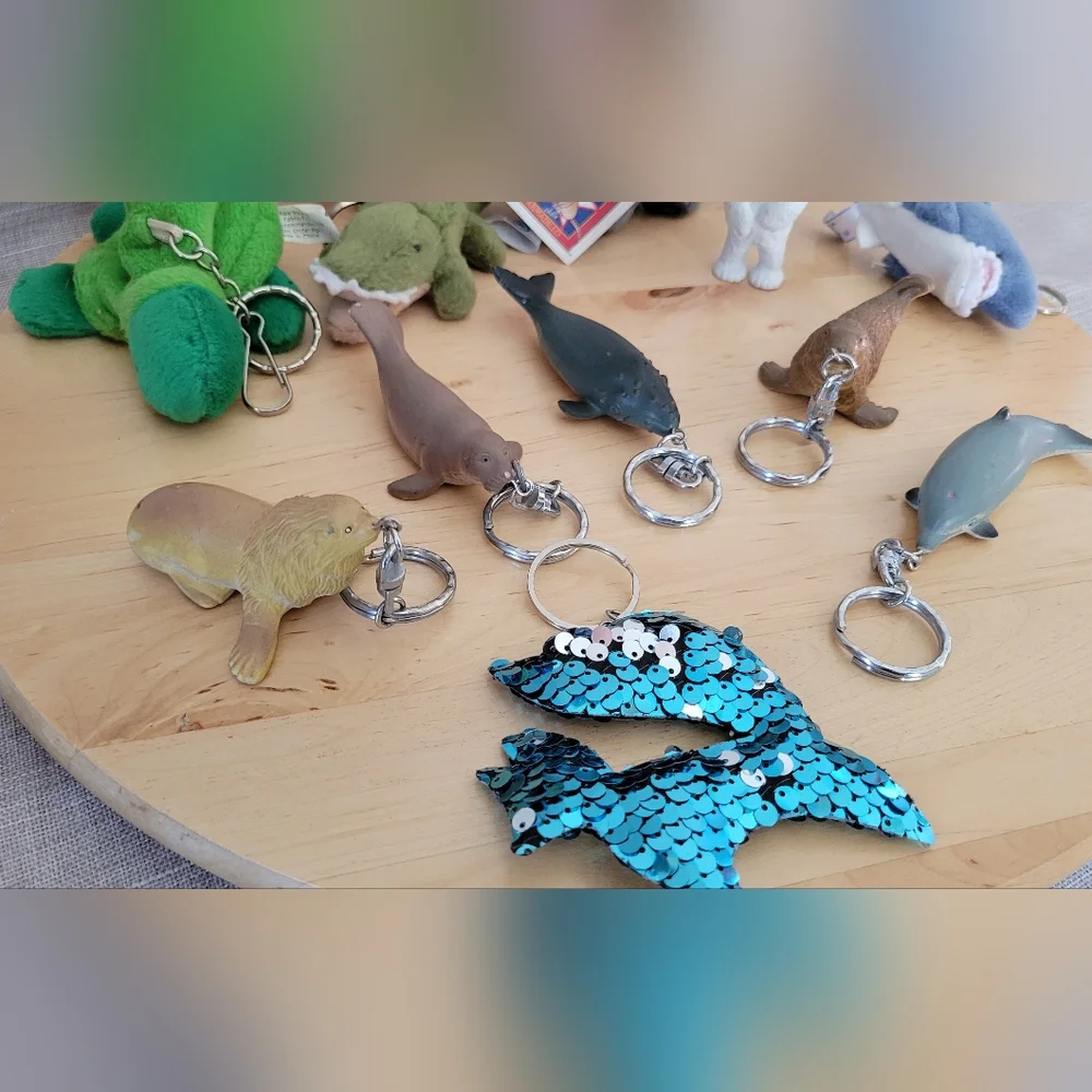 Vintage 1990's Lot of 12 Animal and Marine Life Key & Card Holders / Key Rings - Picture 7 of 16